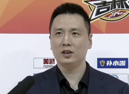 开云-豪取14连胜目标是否为总冠军?卢伟:我们的目标是争四